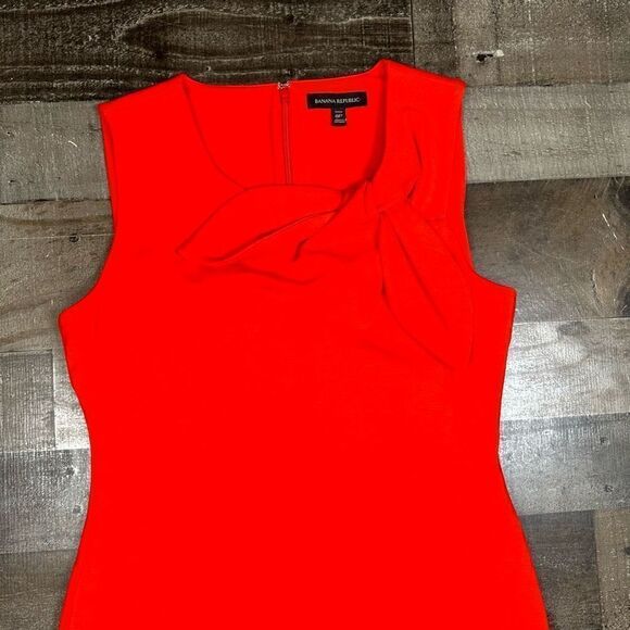 Banana Republic Women’s Size 8 Petite Sheath Bow Neck Dress Red Sleeveless - Picture 9 of 9